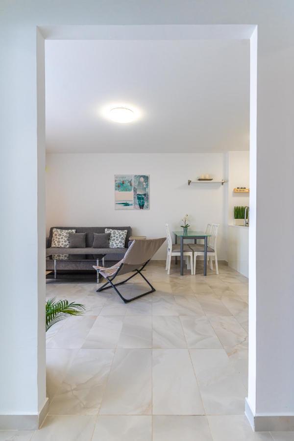 Modern 2-Bedroom Apartment With Stunning View Costa Adeje  Luaran gambar